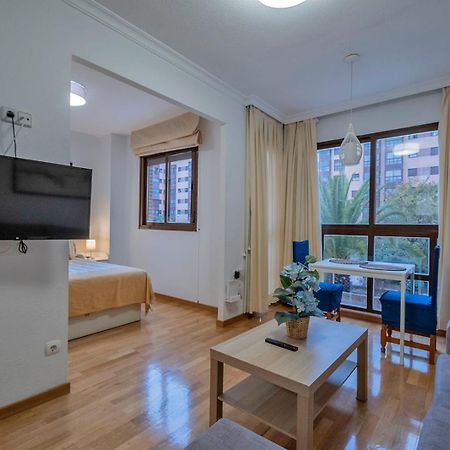 Apartamento Wanda Airport Ifema Madrid Esterno foto