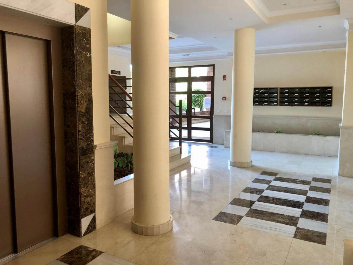 Apartamento Wanda Airport Ifema Madrid Esterno foto