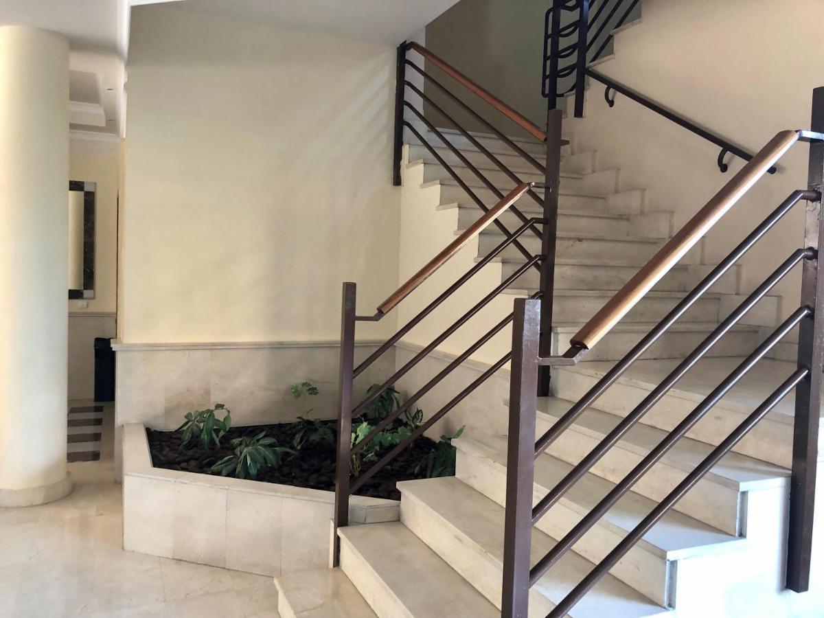 Apartamento Wanda Airport Ifema Madrid Esterno foto