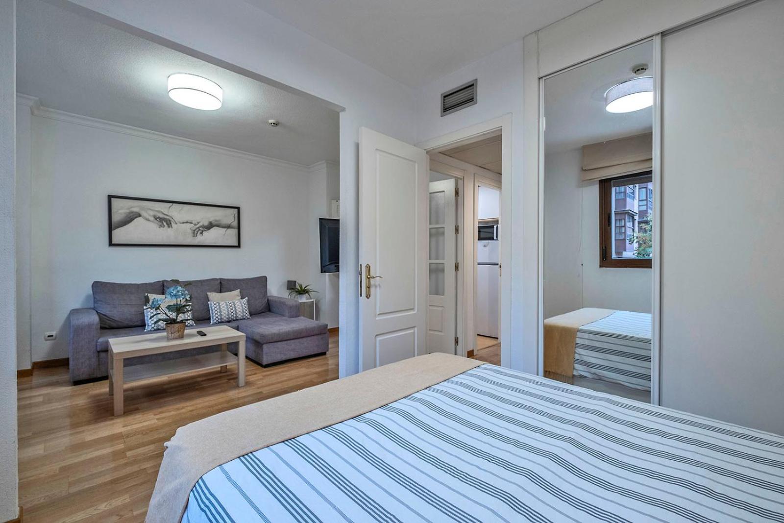 Apartamento Wanda Airport Ifema Madrid Esterno foto