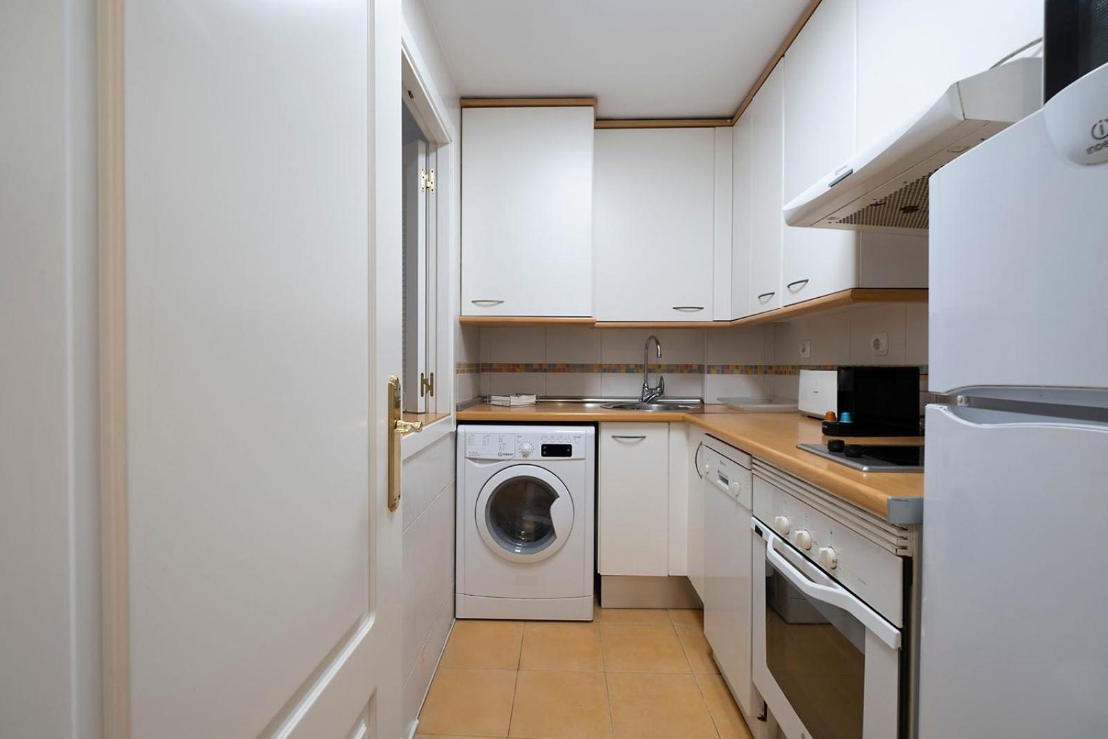 Apartamento Wanda Airport Ifema Madrid Esterno foto